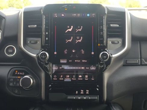 New 2026 RAM 1500 4x4 Crew Cab image 20