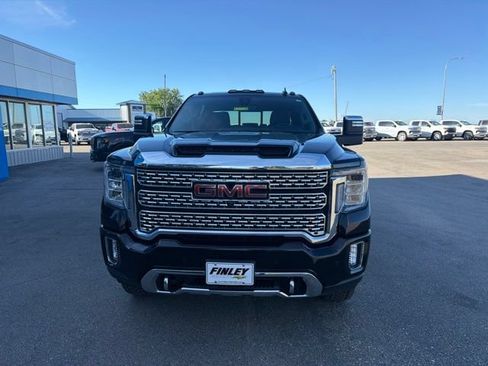 Used 2023 GMC Sierra 2500 Denali w/ Denali Ultimate Package AWD/4WD image 3