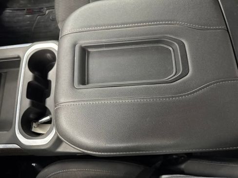 Used 2021 Chevrolet Silverado 1500 LT Trail Boss AWD/4WD image 42