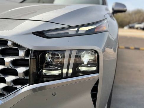 Used 2021 Hyundai Santa Fe Limited image 6