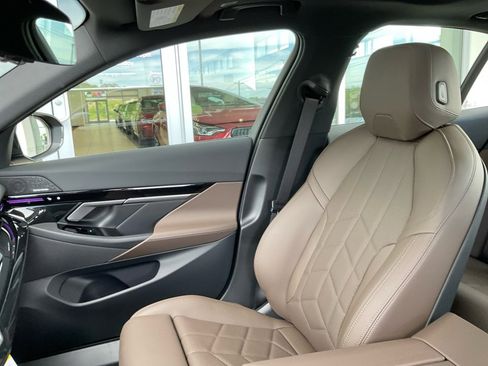 New 2026 BMW 530i RWD image 28