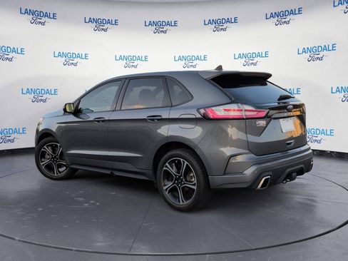 Used 2021 Ford Edge ST image 9