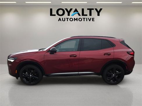 Used 2023 Buick Envision Preferred image 2