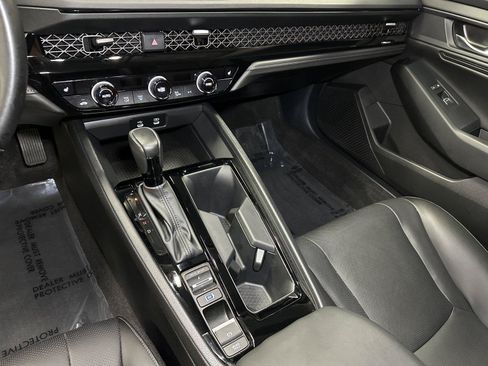 Certified 2024 Honda Accord EX-L image 28