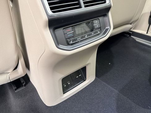 New 2026 Volkswagen Atlas SEL Premium R-Line image 34