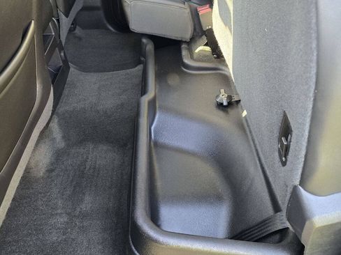 Used 2015 Chevrolet Silverado 2500 LT AWD/4WD image 12