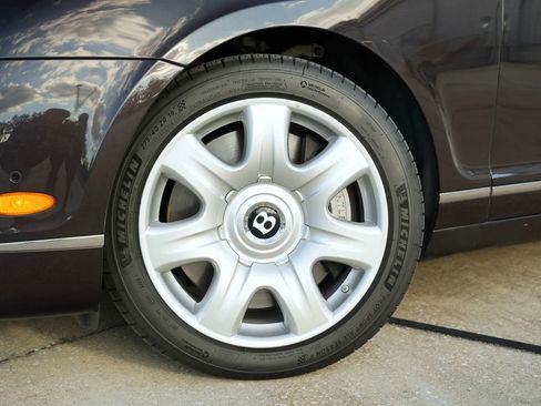 Used 2007 Bentley Flying Spur Flying Spur image 6