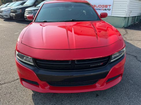 Used 2016 Dodge Charger R/T RWD image 4