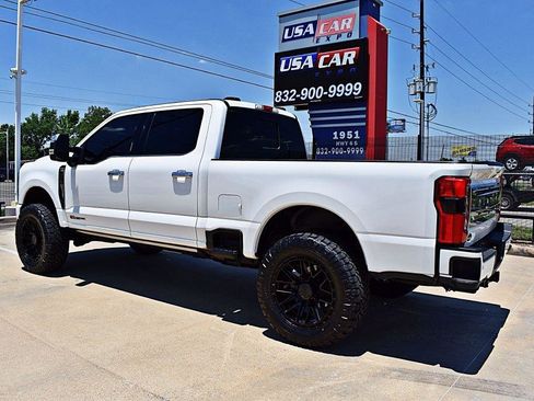 Used 2023 Ford F350 Platinum AWD/4WD image 10