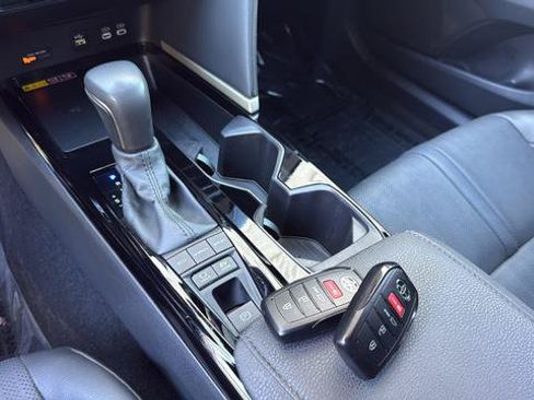 Used 2025 Toyota Camry XSE FWD image 19
