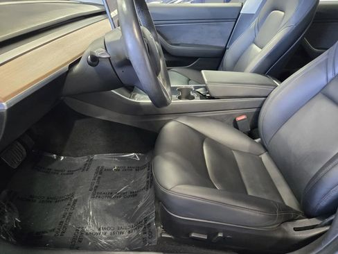 Used 2018 Tesla Model 3 Mid Range image 14