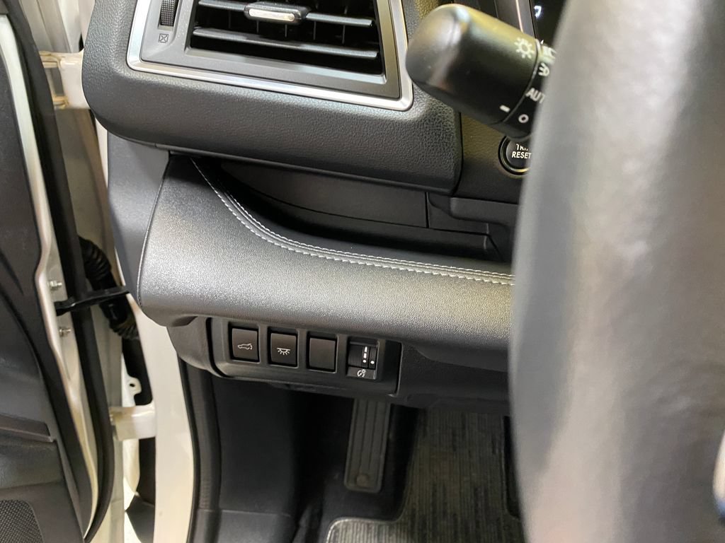 Used 2026 Subaru Ascent Limited AWD/4WD image 36