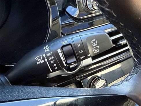 Used 2023 Kia Seltos EX image 20