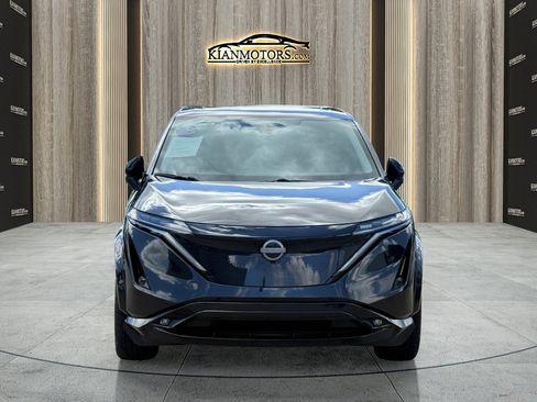 Used 2023 Nissan Ariya FWD image 2