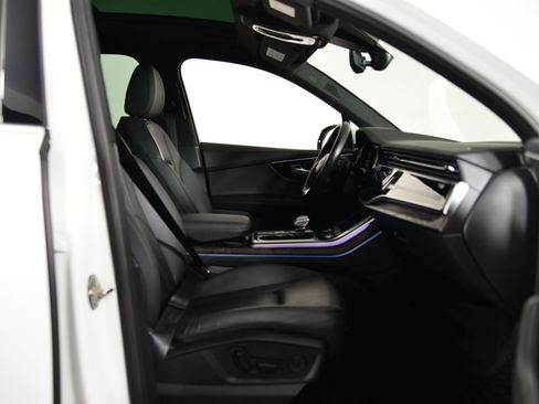 Used 2022 Audi Q7 Premium Plus w/ Premium Plus Package image 18
