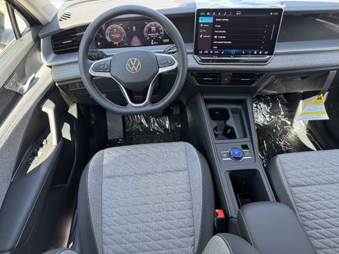 New 2025 Volkswagen Tiguan S image 11