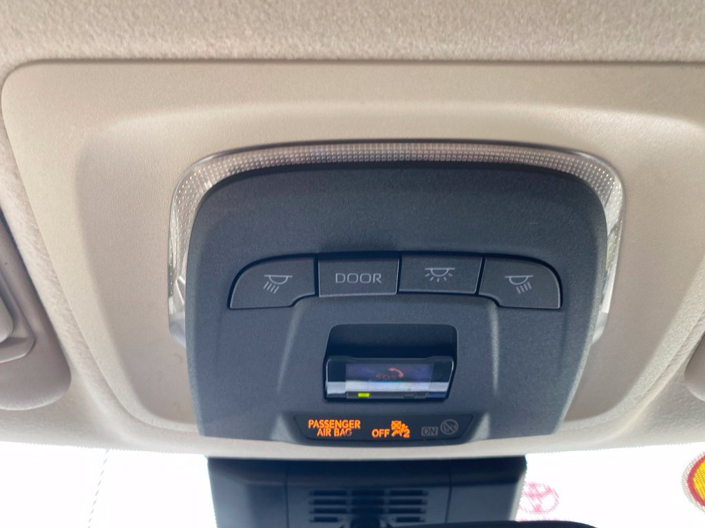 Used 2023 Toyota Corolla LE w/ LE Convenience Package FWD image 24