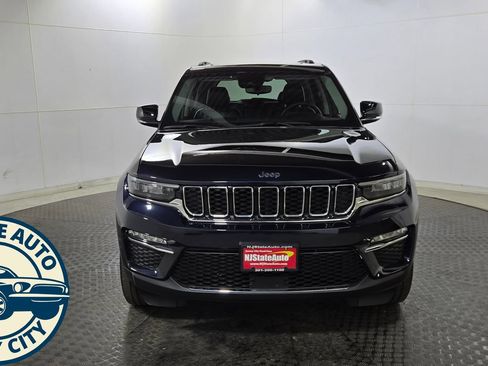 Used 2023 Jeep Grand Cherokee 4WD 4xe image 2
