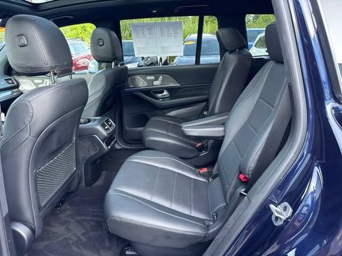 Used 2022 Mercedes-Benz GLS 450 4MATIC image 19