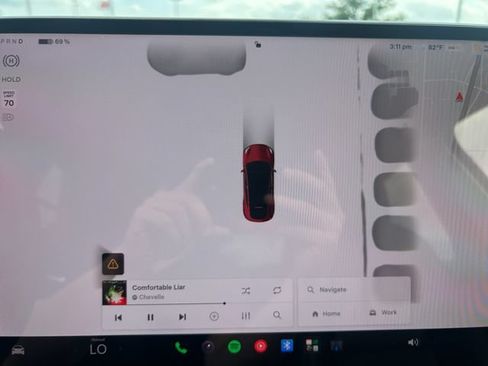 Used 2023 Tesla Model Y Long Range AWD/4WD image 27