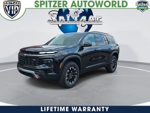 New 2026 Chevrolet Traverse Z71 w/ Enhanced Driving Package AWD/4WD image 4