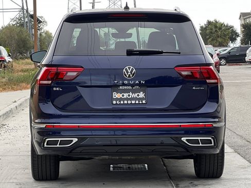 Used 2022 Volkswagen Tiguan SEL R-Line image 5