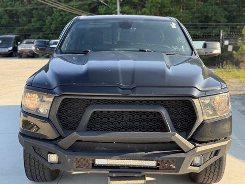 Used 2020 RAM 1500 Big Horn AWD/4WD image 2