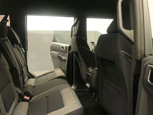 New 2026 Ford Bronco Base image 17