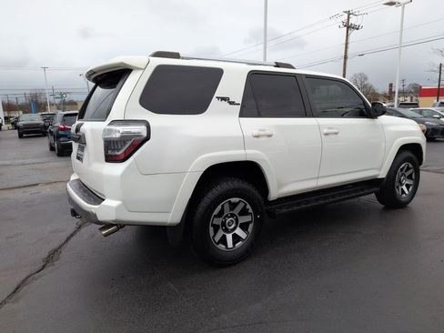 Used 2018 Toyota 4Runner TRD Off-Road w/ Wilderness Package image 5