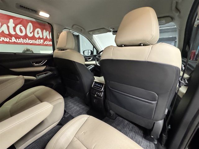 Used 2019 Subaru Ascent Limited AWD/4WD image 17