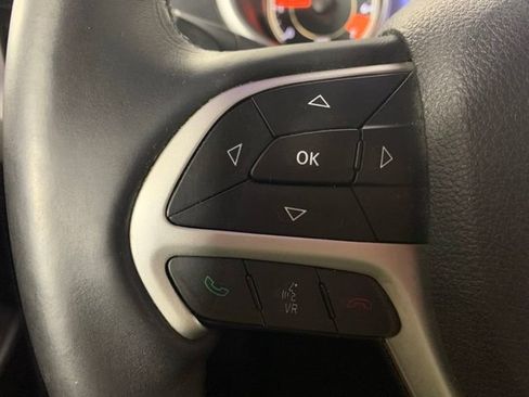 Used 2014 Jeep Cherokee Trailhawk w/ Leather Interior Group AWD/4WD image 25
