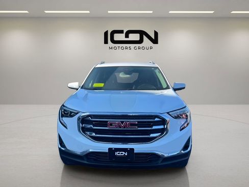Used 2021 GMC Terrain SLT image 8