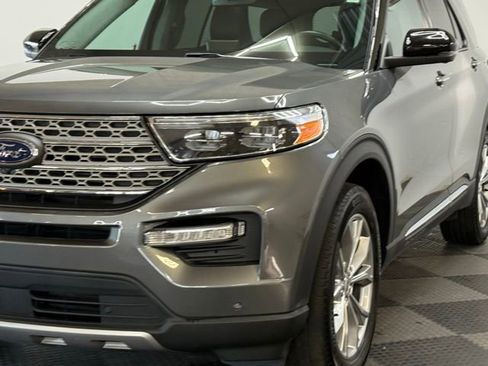 Used 2023 Ford Explorer Limited w/ Limited Technology Package image 7