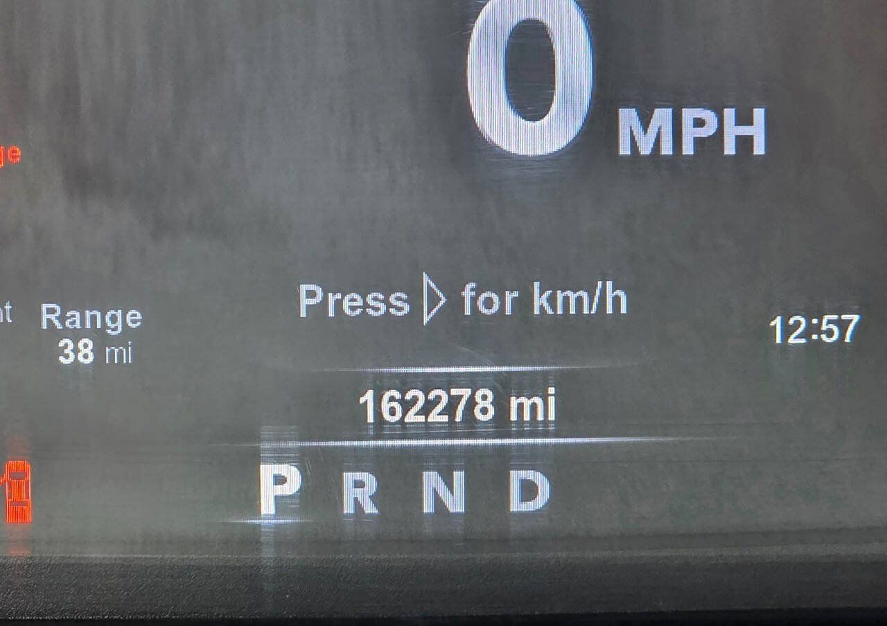 Used 2018 RAM 2500 Laramie w/ Sport Appearance Group AWD/4WD image 19
