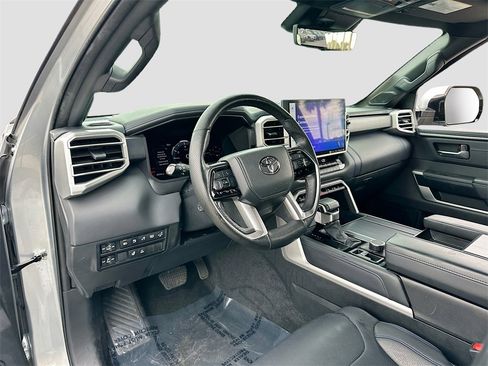 Used 2023 Toyota Tundra Platinum image 9