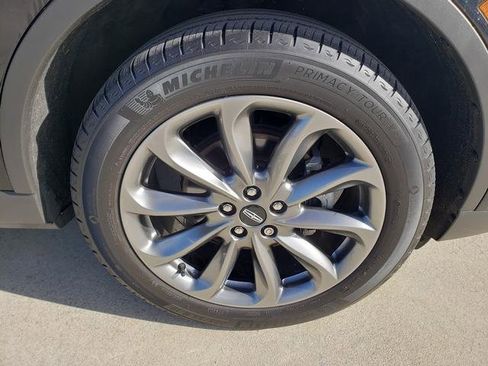 Used 2022 Lincoln Corsair AWD w/ Premium Package image 28