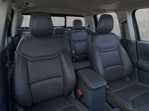 New 2025 Ford Maverick Lobo image 33