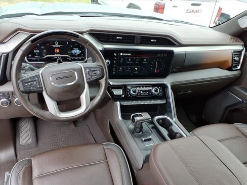 Used 2024 GMC Sierra 1500 Denali image 22