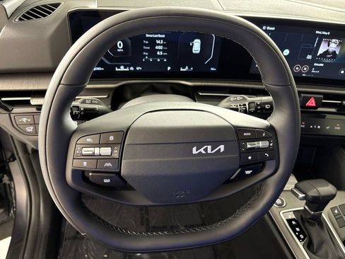 New 2026 Kia Sportage X-Line AWD/4WD image 32