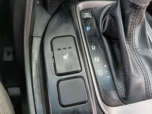 Used 2014 Hyundai Santa Fe Sport w/ Popular Equipment Package 02 image 34