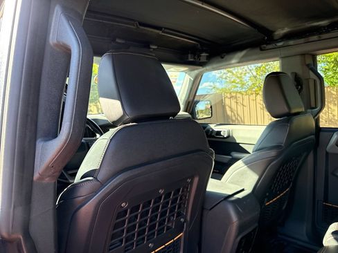 Used 2023 Ford Bronco Badlands AWD/4WD image 23