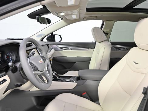 New 2025 Cadillac XT5 Premium Luxury w/ Technology Package image 13