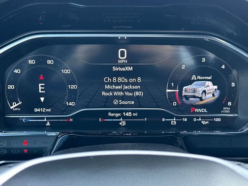 Used 2024 GMC Sierra 1500 Elevation image 35