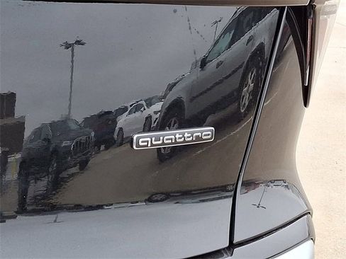 New 2026 Audi Q3 quattro 2.0T image 24