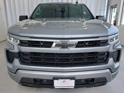 Used 2024 Chevrolet Silverado 1500 RST w/ Z71 Off-Road Package AWD/4WD image 3