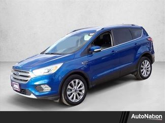 Used 2017 Ford Escape Titanium video 1