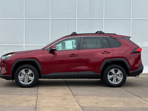 Certified 2022 Toyota RAV4 XLE image 8