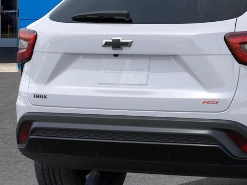 New 2026 Chevrolet Trax RS w/ Driver Confidence Package image 14