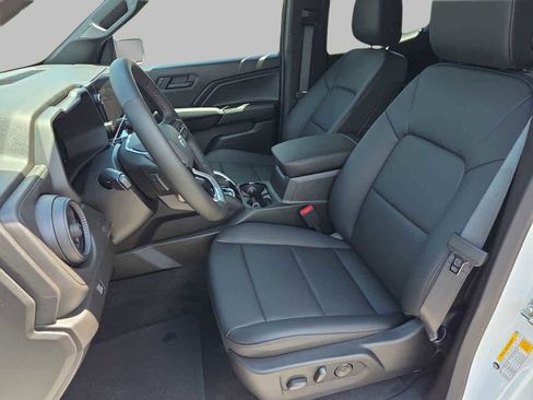 New 2026 Chevrolet Colorado Trail Boss AWD/4WD image 16