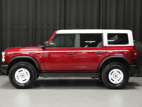 Used 2025 Ford Bronco Heritage Edition AWD/4WD image 2